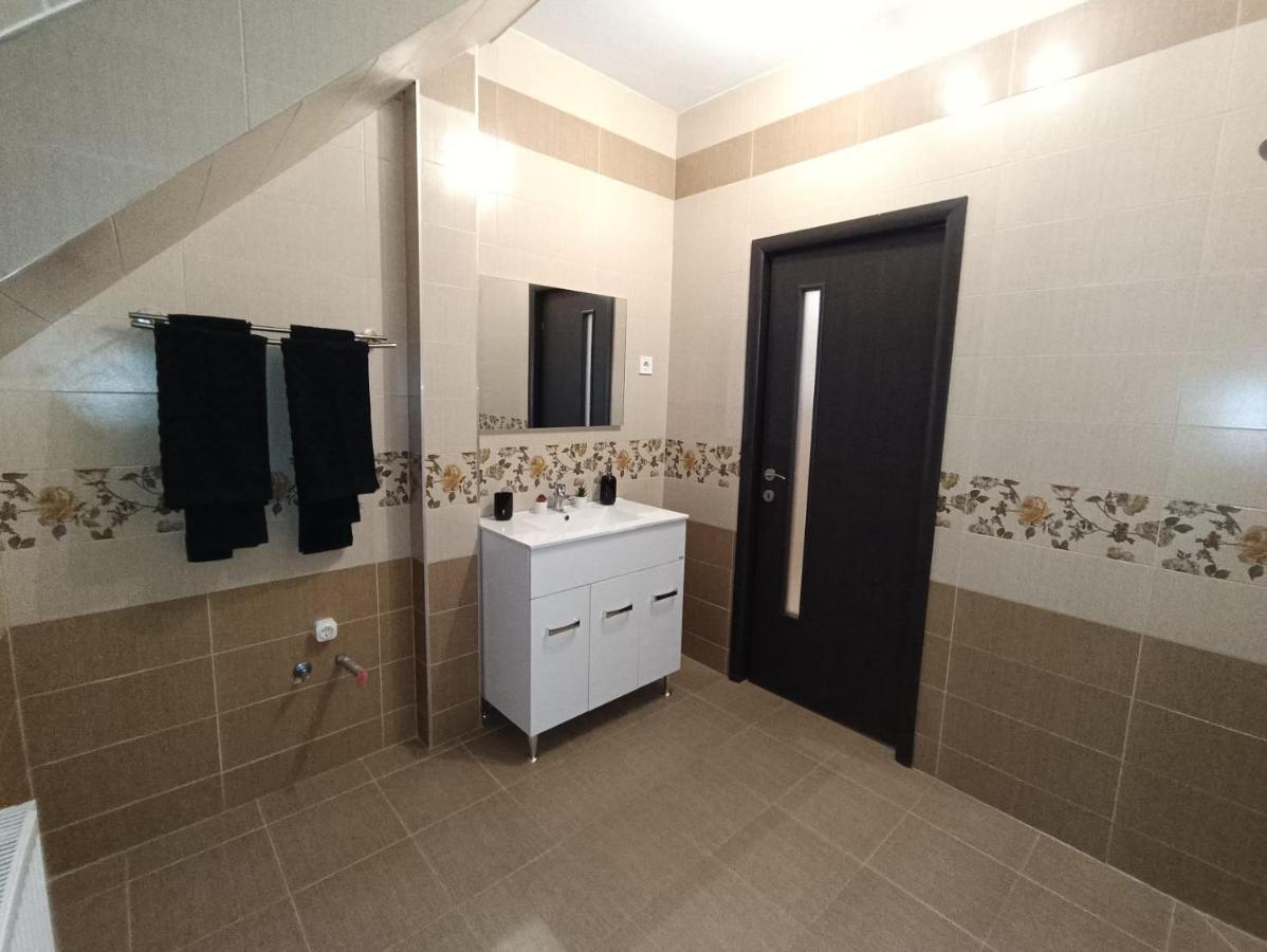 Moonlight Apartments سيبيو المظهر الخارجي الصورة