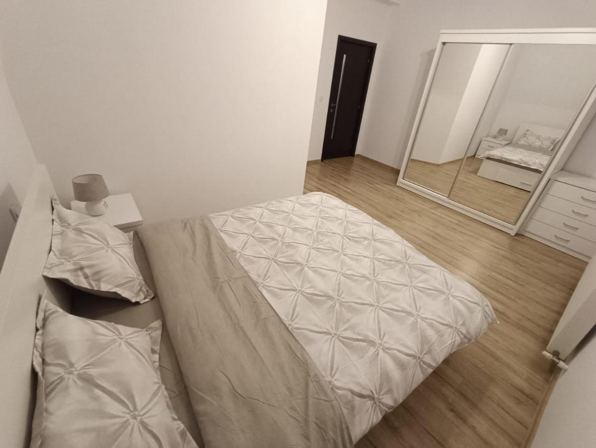 Moonlight Apartments سيبيو المظهر الخارجي الصورة